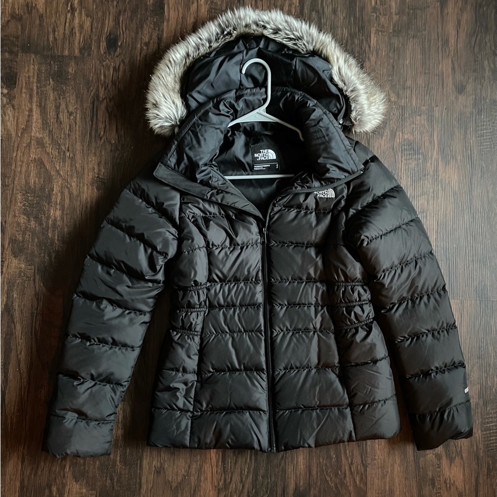 Women’s Northface down parka jacket with fur hood size small